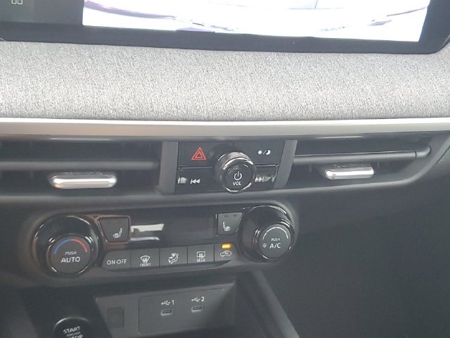 New 2027 Nissan Kicks SV AWD/4WD image 31