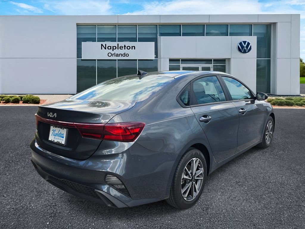 Used 2024 Kia Forte LXS FWD image 4