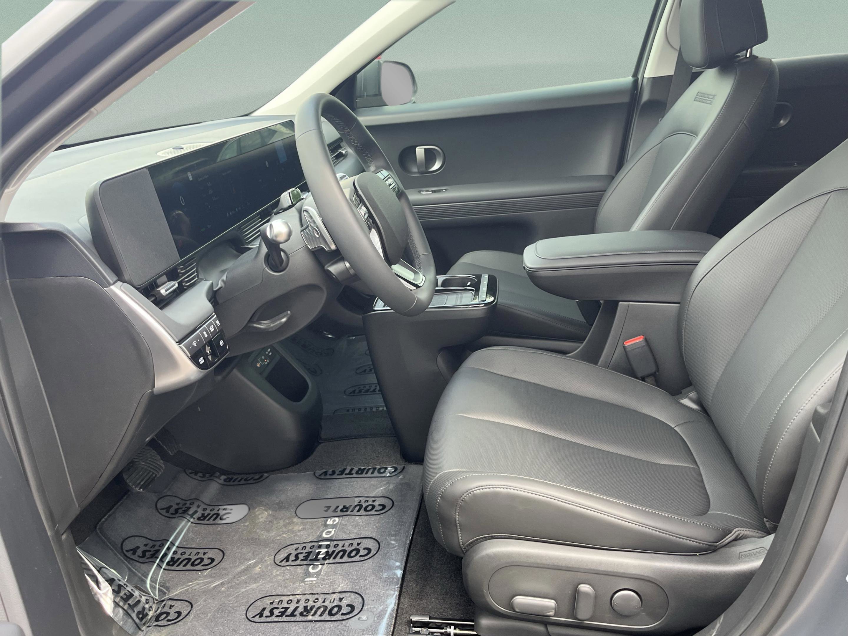 New 2026 Hyundai Ioniq 5 SEL RWD image 19