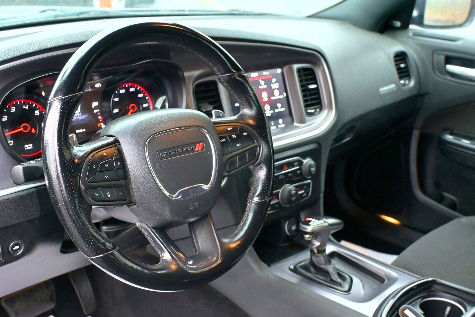 Used 2021 Dodge Charger SXT w/ Blacktop Package image 23