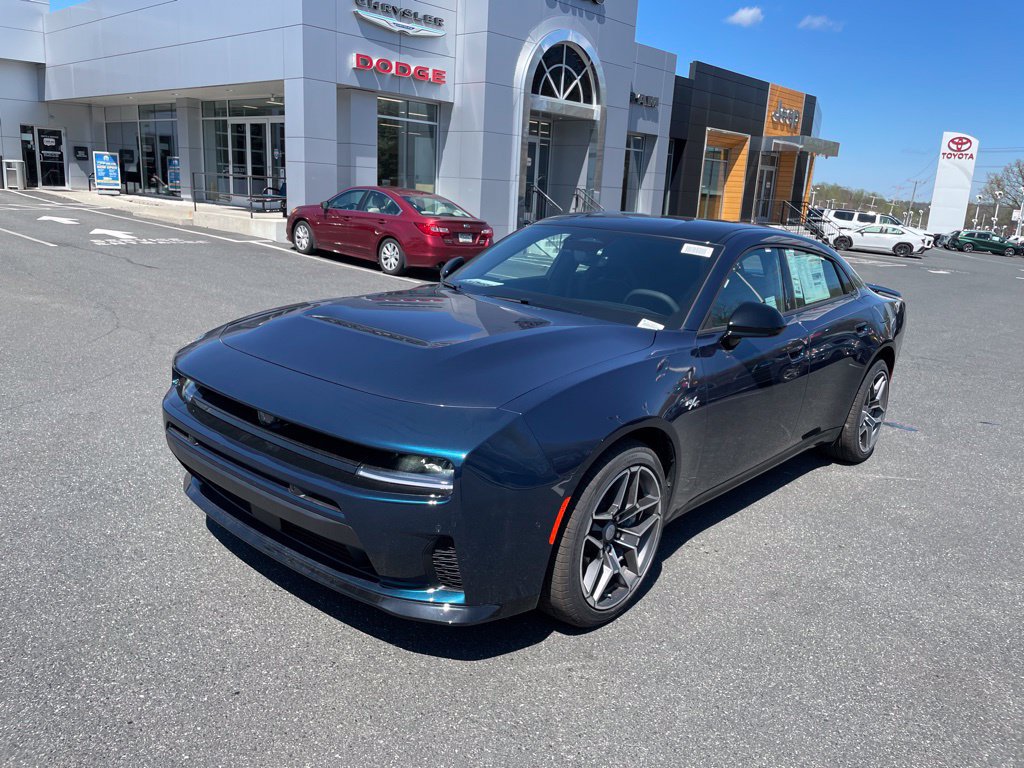 New 2026 Dodge Charger R/T w/ Performance Handling Group