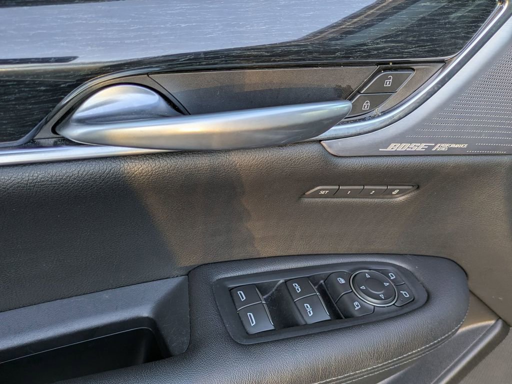 Used 2024 Cadillac XT5 Premium Luxury image 13