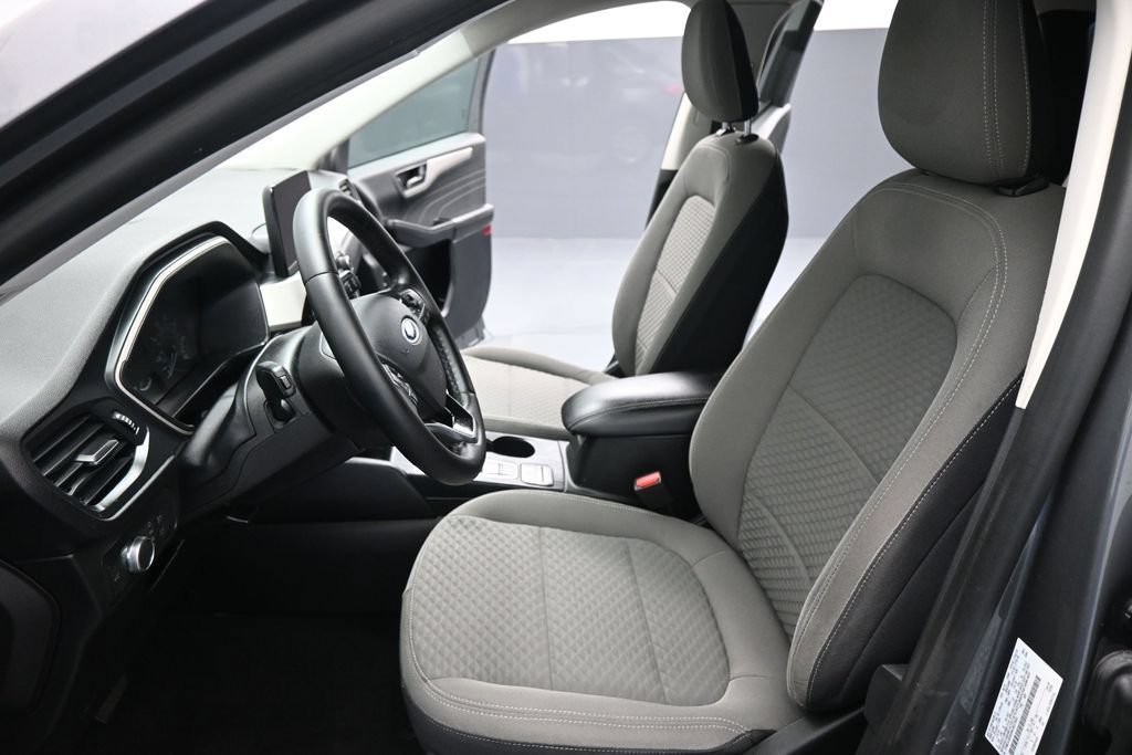 Certified 2022 Ford Escape SE w/ Convenience Package FWD image 9