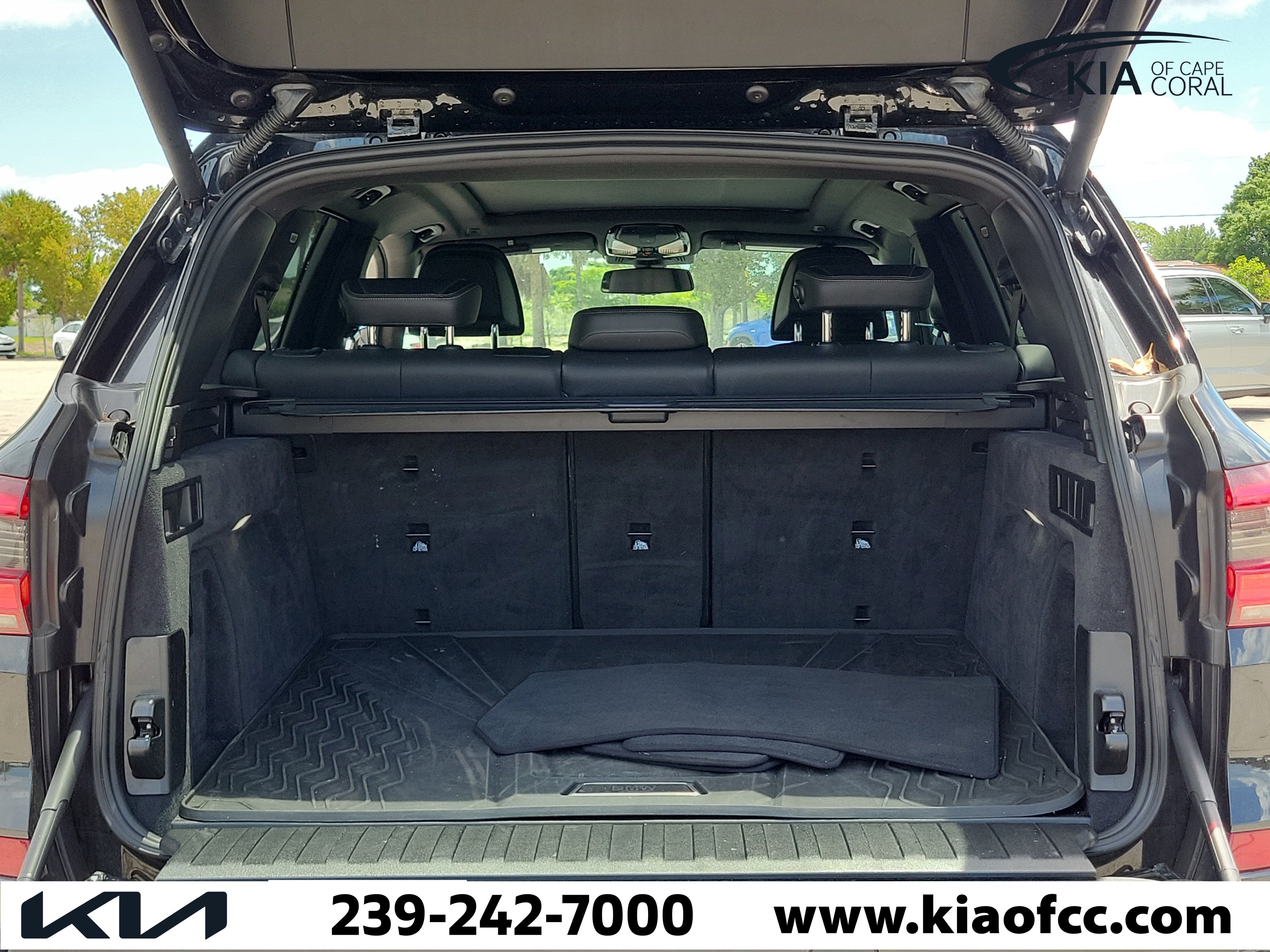 Used 2019 BMW X5 xDrive50i AWD/4WD image 13