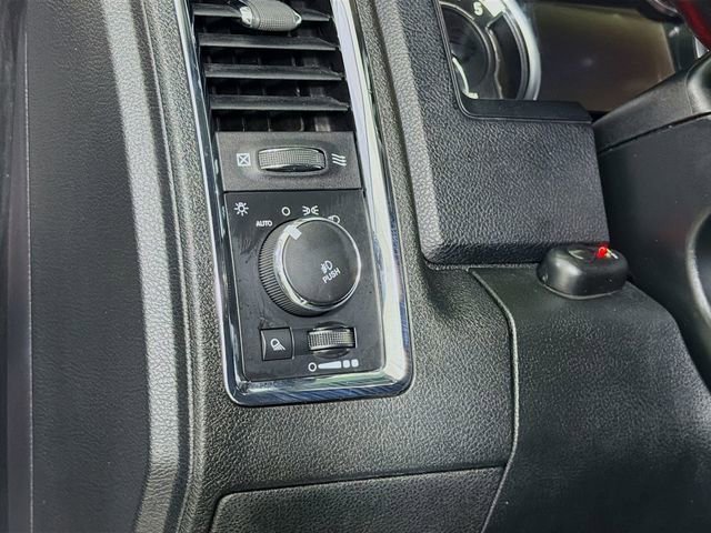 Used 2014 RAM 2500 Laramie w/ Protection Group AWD/4WD image 10
