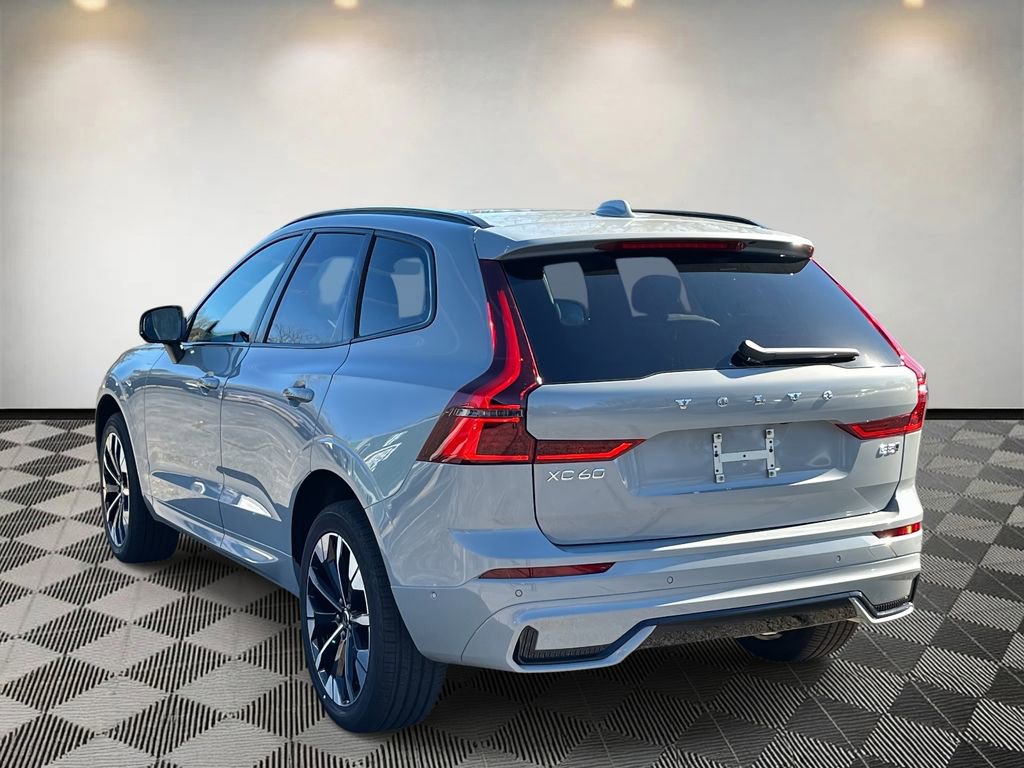 New 2026 Volvo XC60 B5 Plus w/ Climate Package image 5