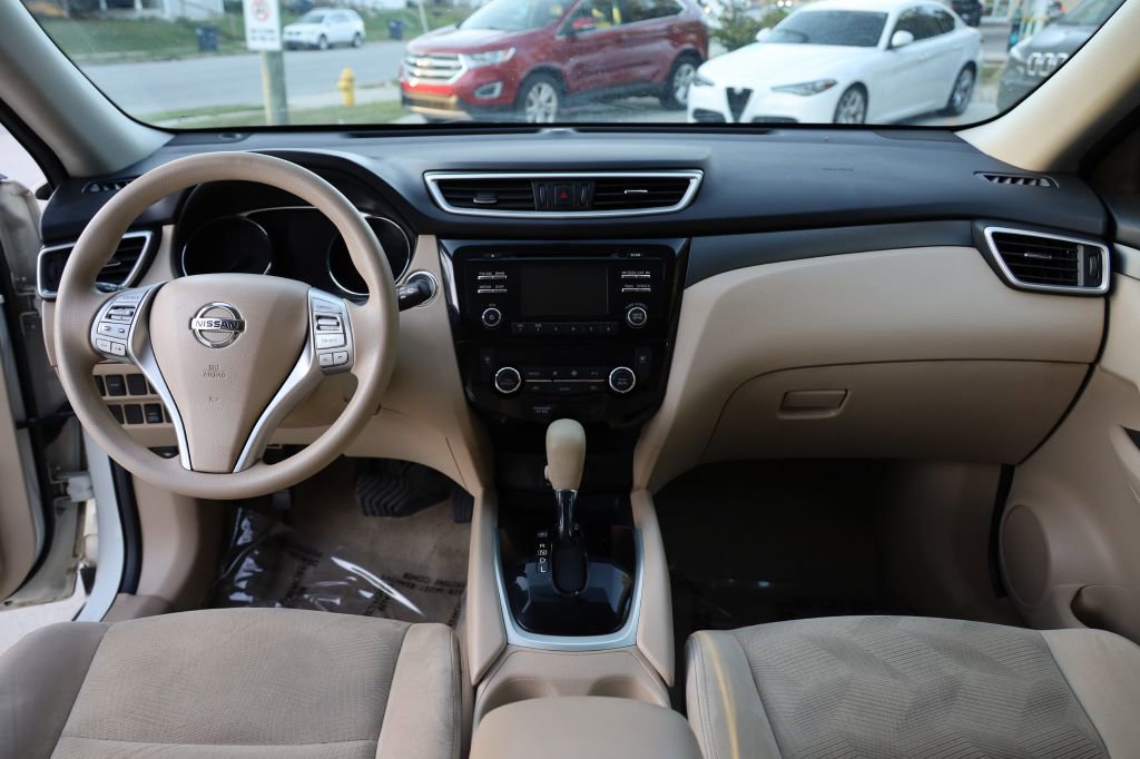 Used 2014 Nissan Rogue SV AWD/4WD image 20