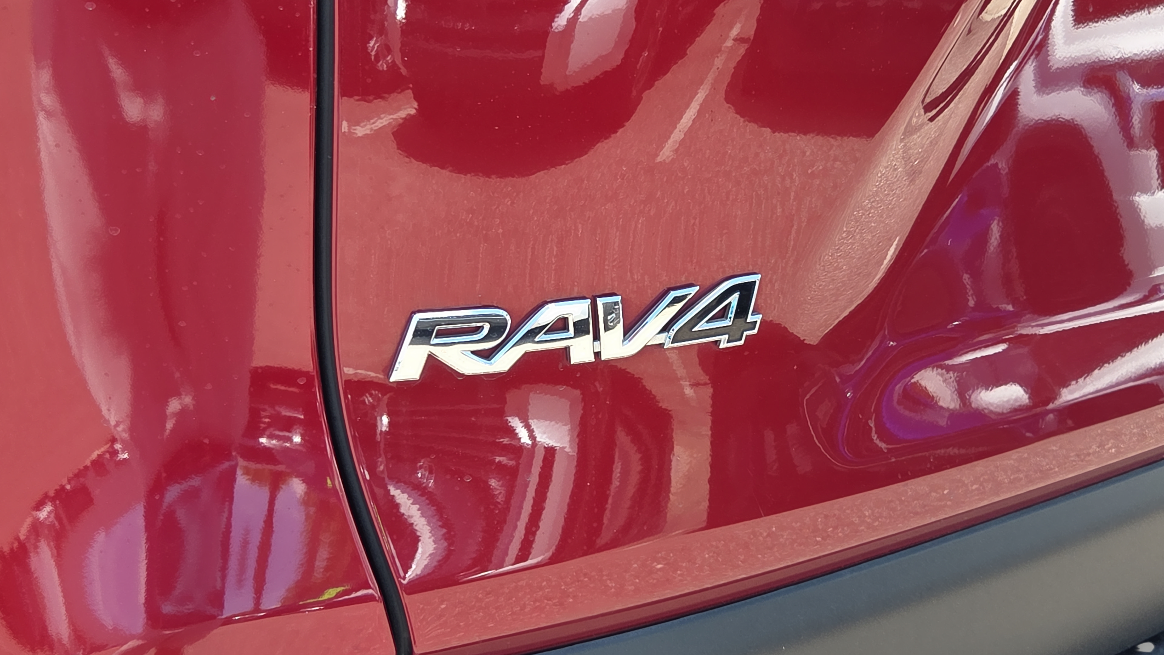 Used 2023 Toyota RAV4 XLE w/ Convenience Package FWD image 29
