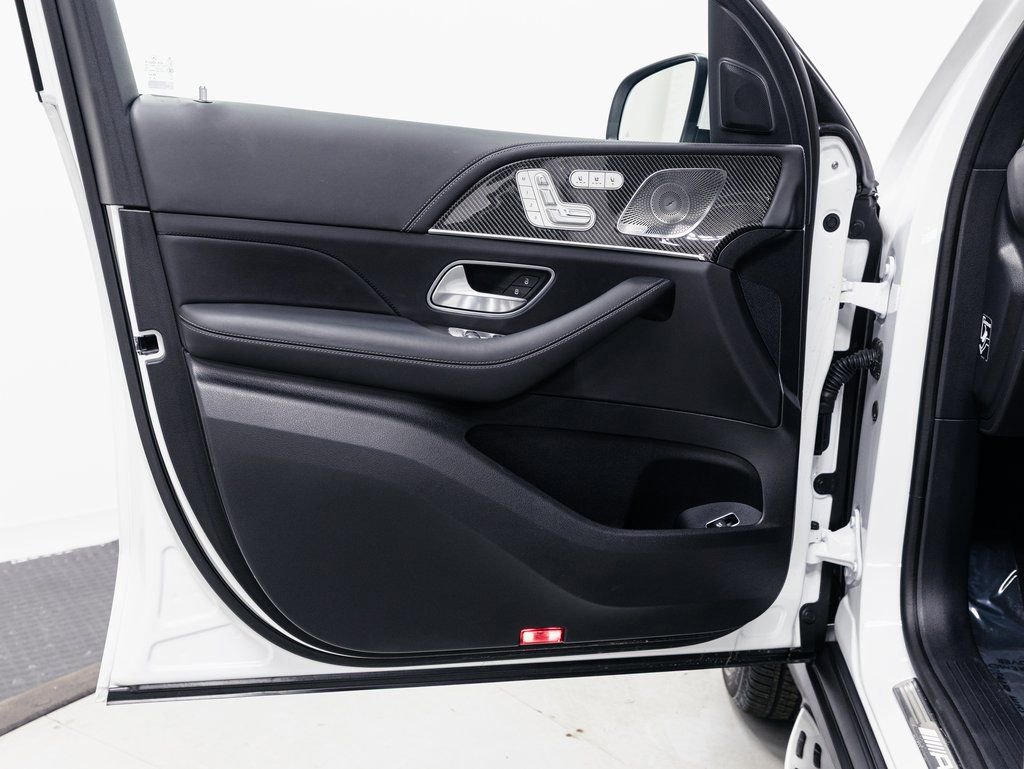 Used 2025 Mercedes-Benz GLE 63 AMG S image 5