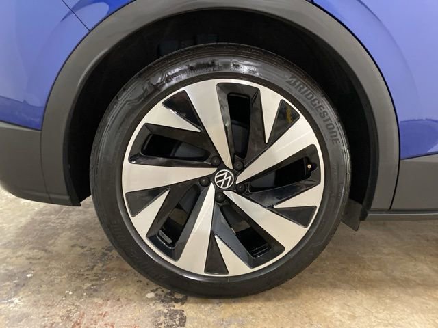 Used 2022 Volkswagen ID.4 Pro S w/ Gradient Package RWD image 32