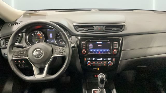 Used 2020 Nissan Rogue SV AWD/4WD image 10