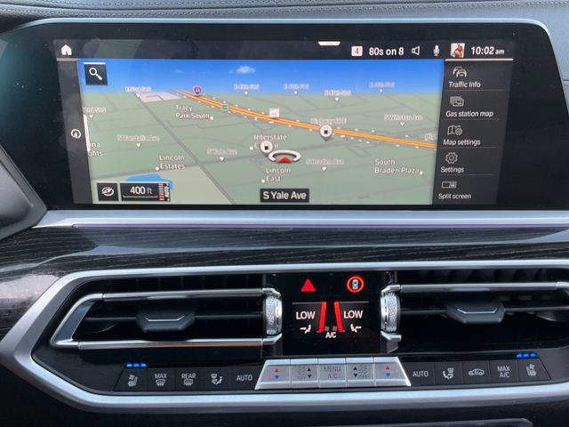 Used 2021 BMW X7 M50i AWD/4WD image 25
