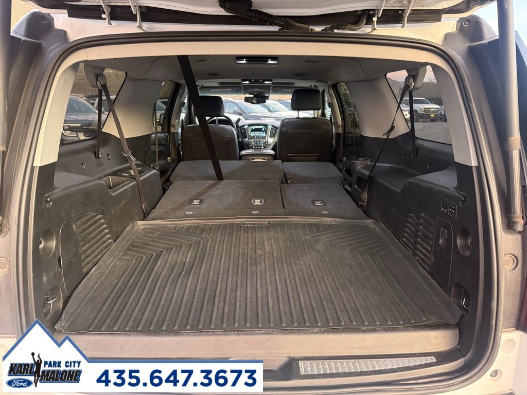 Used 2020 Chevrolet Suburban Premier image 11