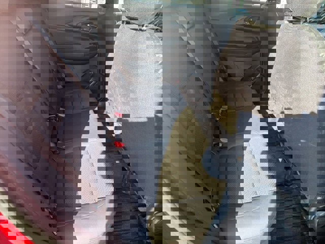 Used 2021 Chevrolet TrailBlazer RS w/ Sun and Liftgate Package image 11