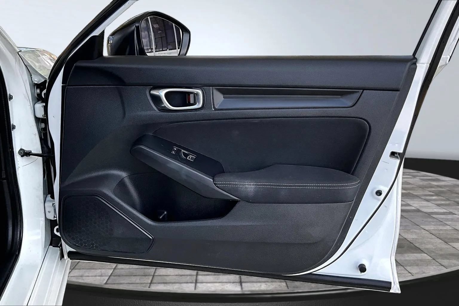 Used 2023 Honda Civic Sport image 24