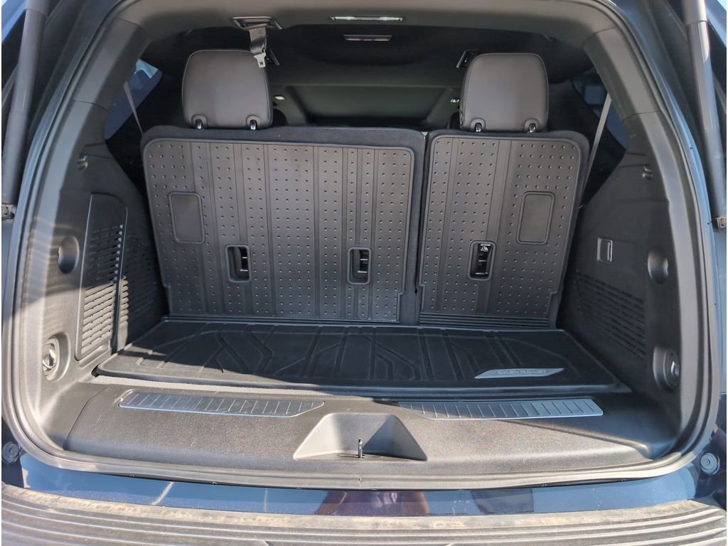 Used 2023 Chevrolet Tahoe Z71 image 33