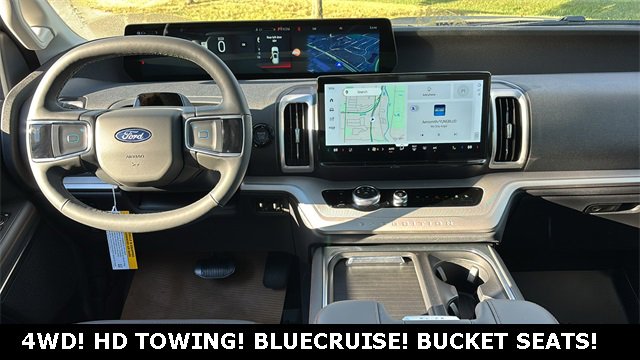 New 2025 Ford Expedition Active image 6