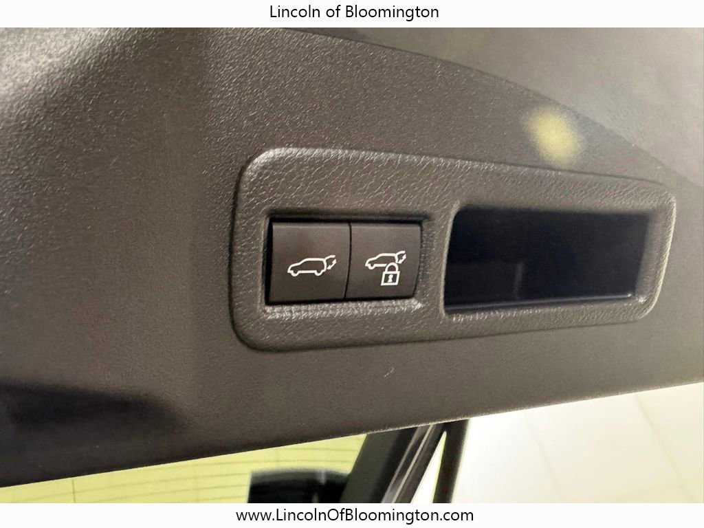Used 2023 Subaru Solterra AWD image 29