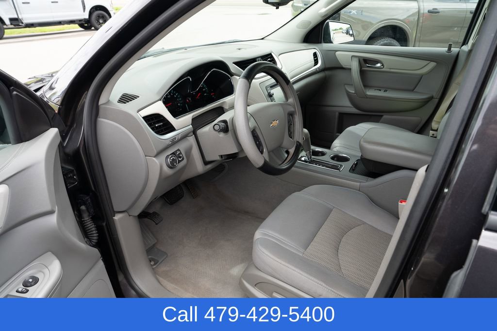 Used 2017 Chevrolet Traverse LS AWD/4WD image 16