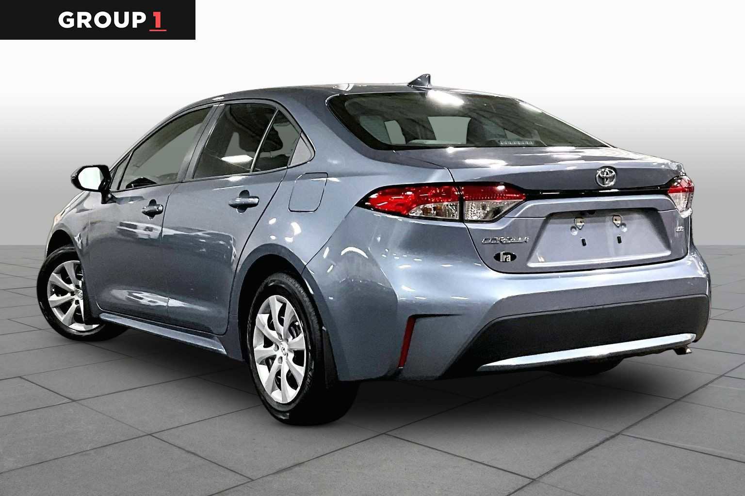 Used 2021 Toyota Corolla LE FWD image 12
