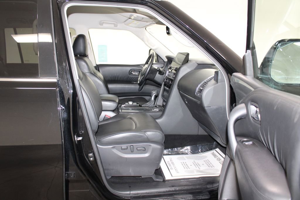 Used 2024 Nissan Armada SV image 29