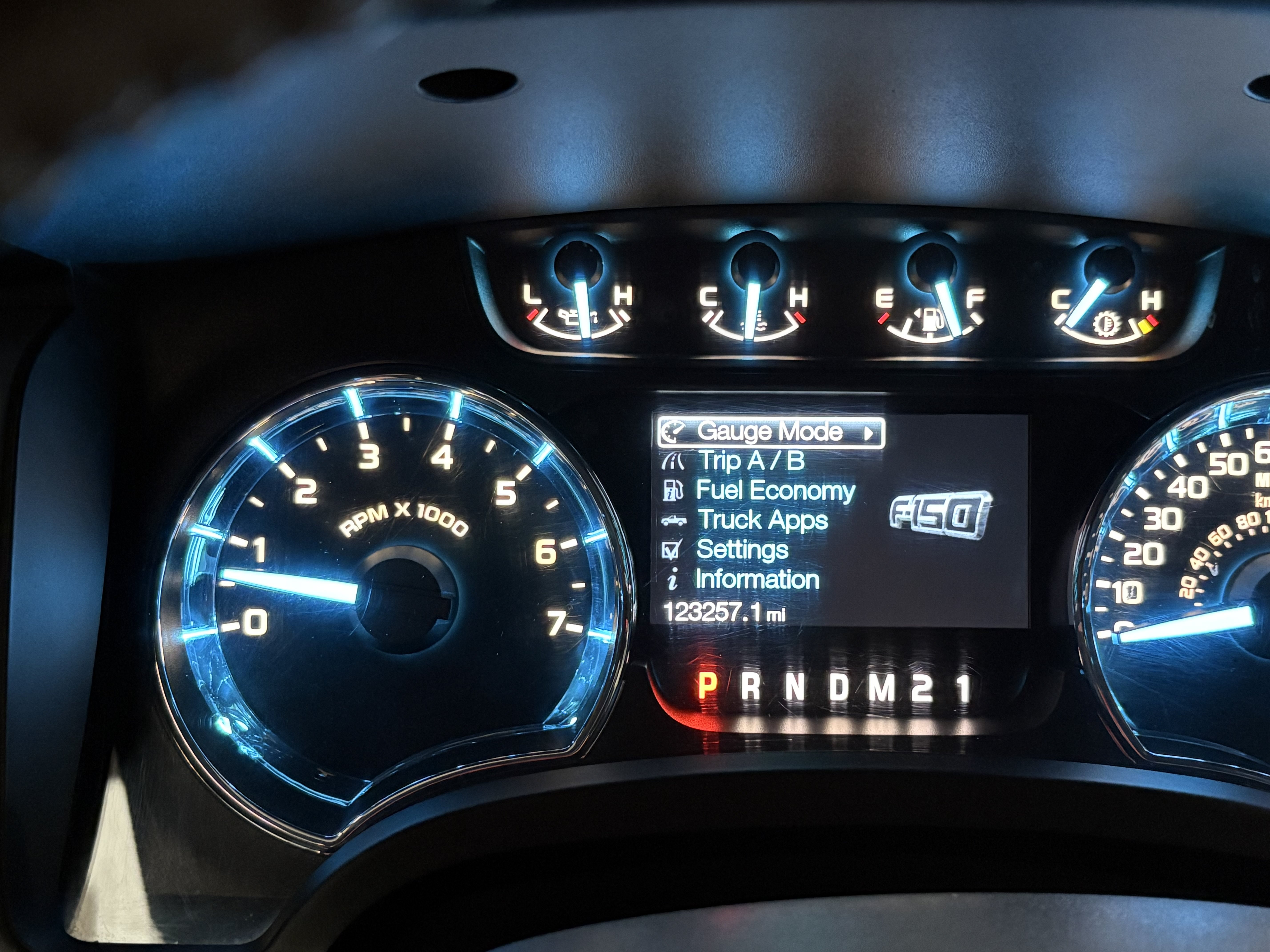 Used 2011 Ford F150 XLT w/ XLT Chrome Pkg RWD image 19