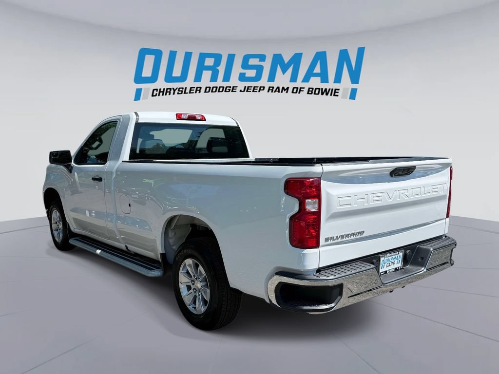 Used 2025 Chevrolet Silverado 1500 W/T RWD image 4