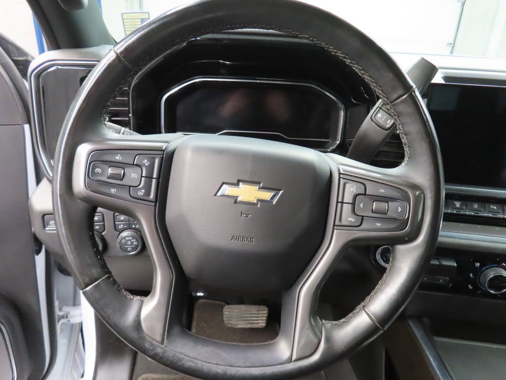 Used 2024 Chevrolet Silverado 3500 High Country w/ High Country Premium Package AWD/4WD image 50