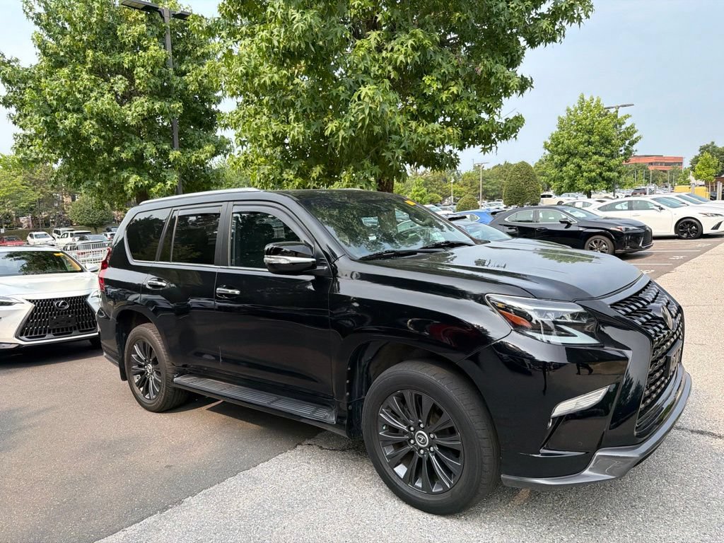 Used 2022 Lexus GX 460 Premium w/ Accessory Package AWD/4WD image 11
