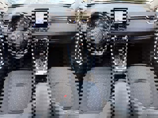 Used 2023 Toyota RAV4 XLE image 11