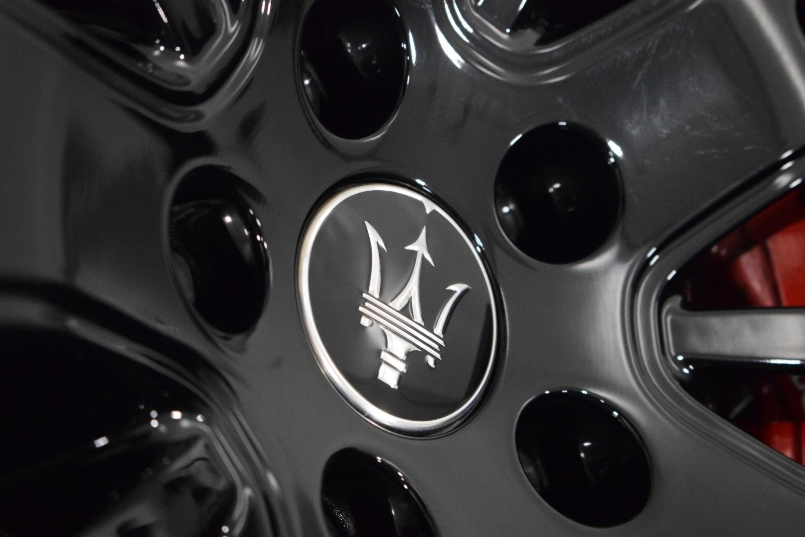 Certified 2022 Maserati Levante Modena image 18