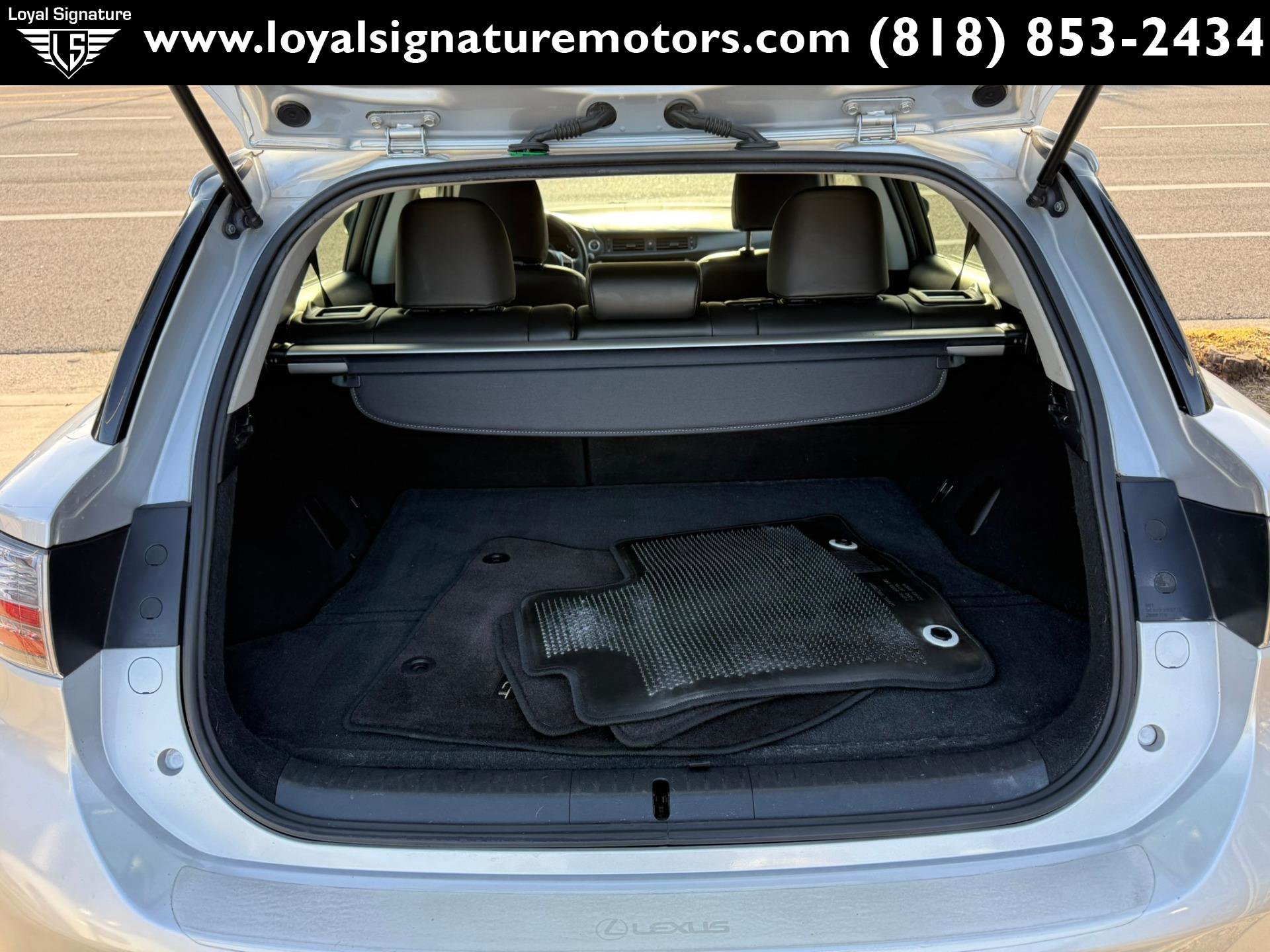 Used 2013 Lexus CT 200h FWD image 9