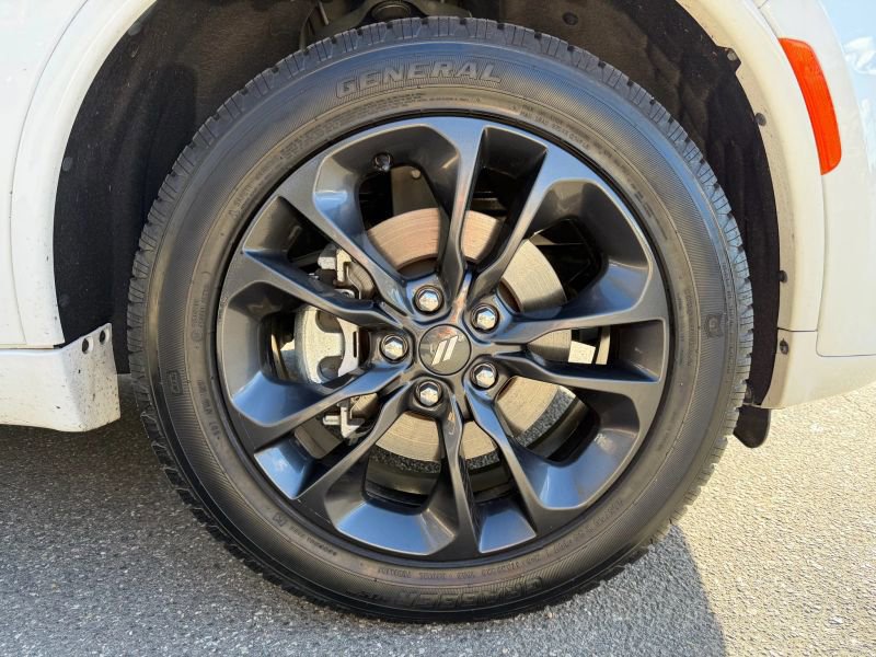 Used 2021 Dodge Durango SXT image 25