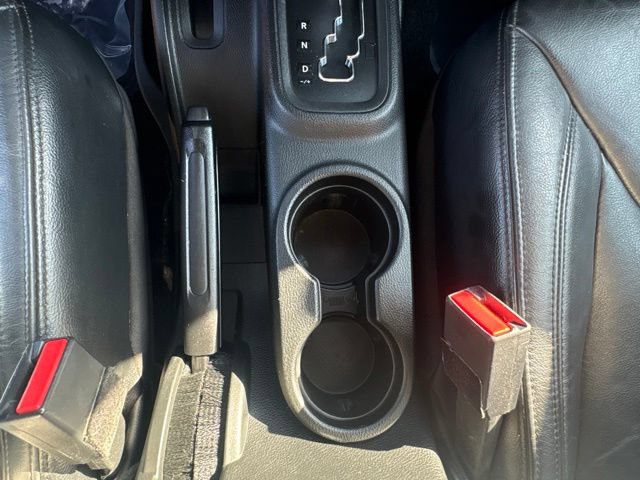 Used 2017 Jeep Wrangler Unlimited Sahara AWD/4WD image 23