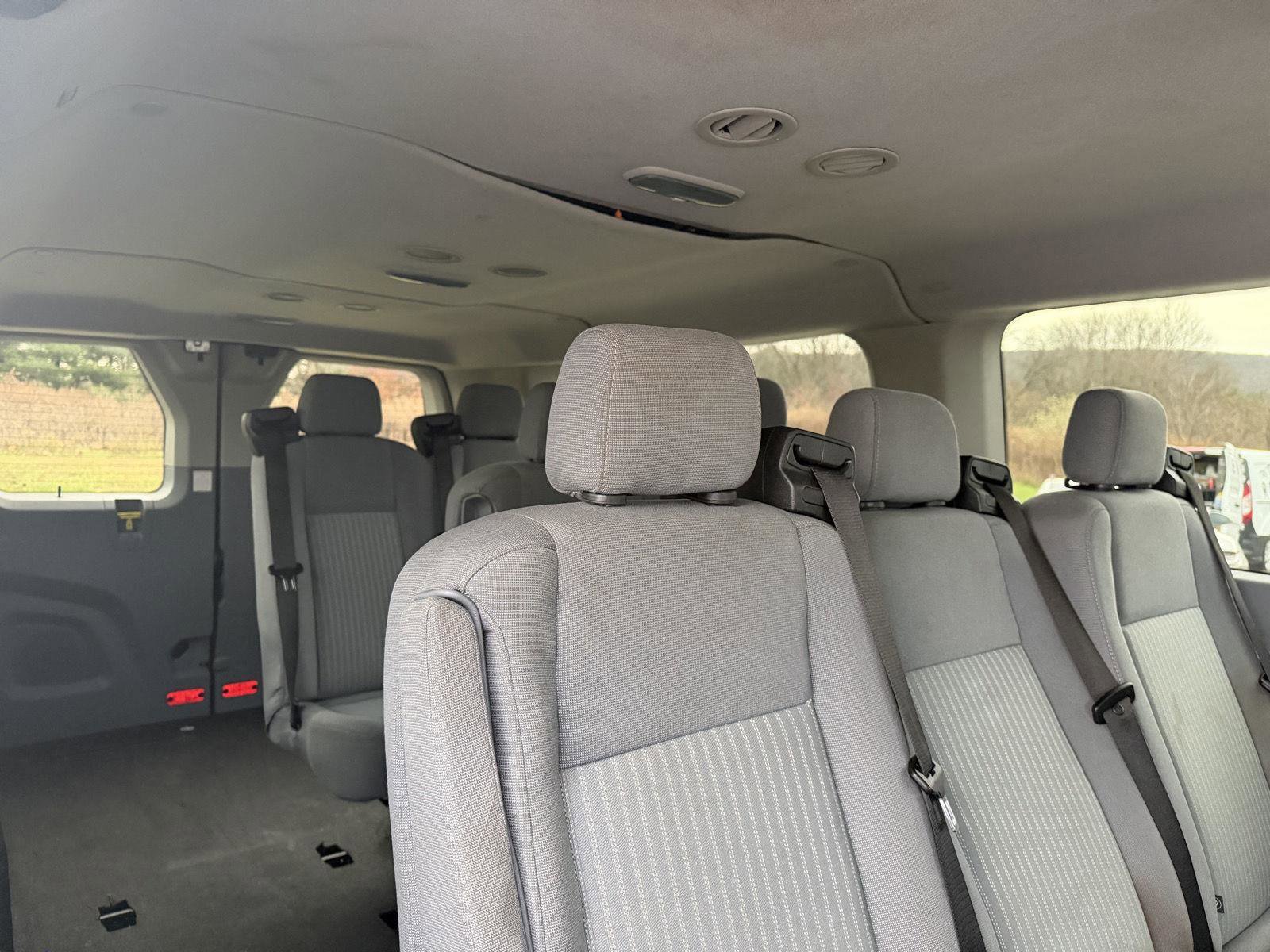 Used 2015 Ford Transit 350 XLT image 24