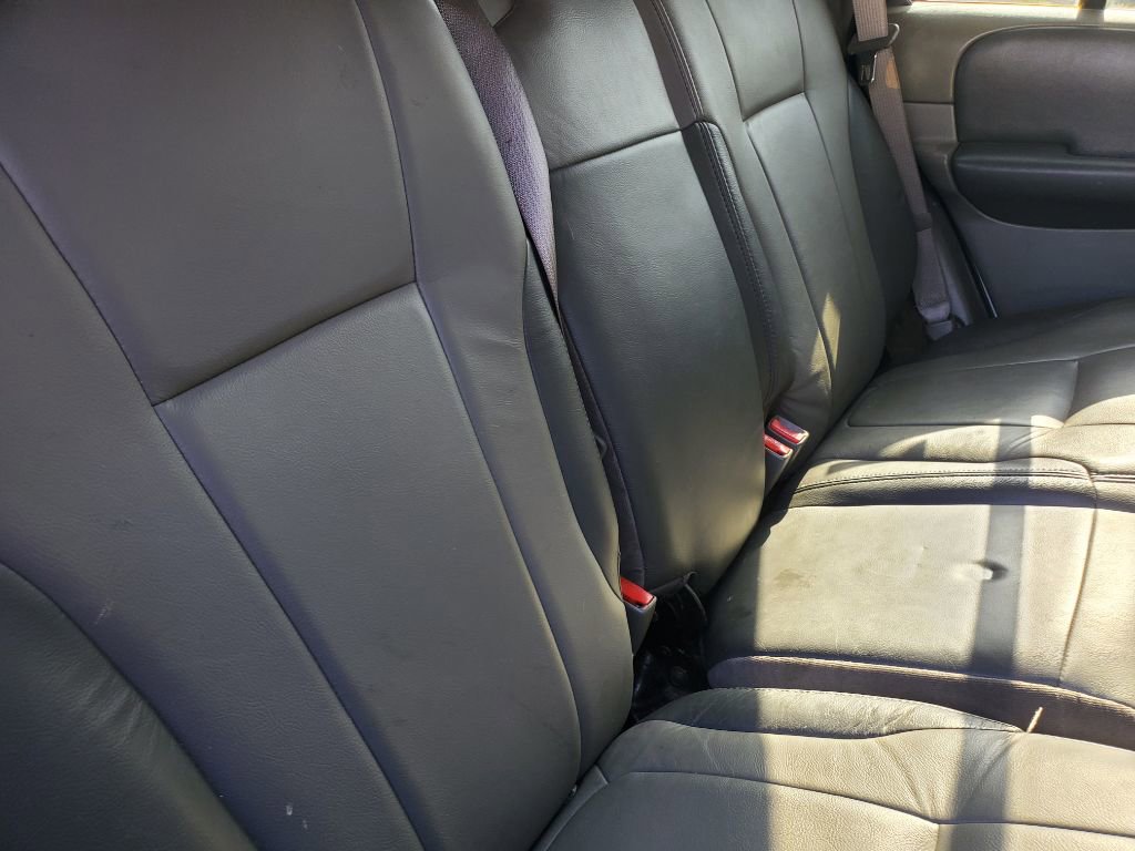 Used 2002 Chevrolet TrailBlazer LTZ image 34