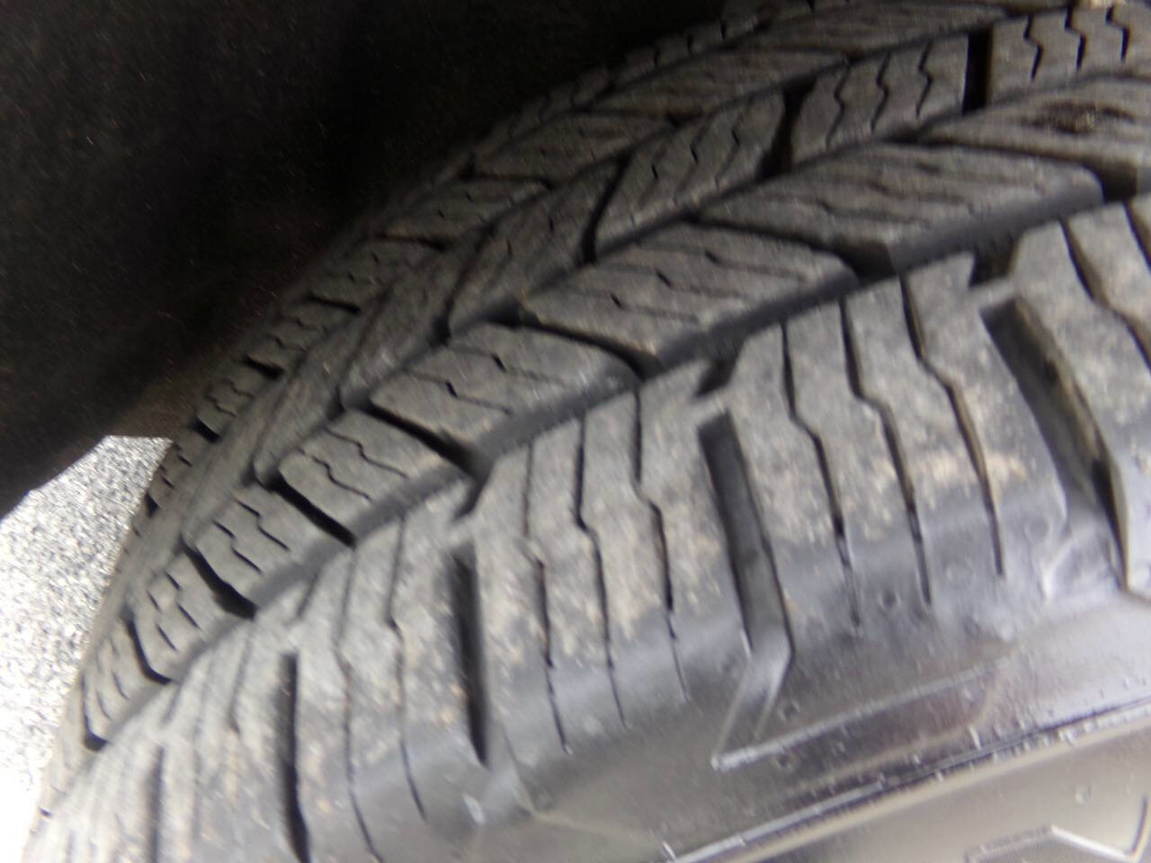 Used 2018 Dodge Durango SXT w/ Quick Order Package 2BB image 17