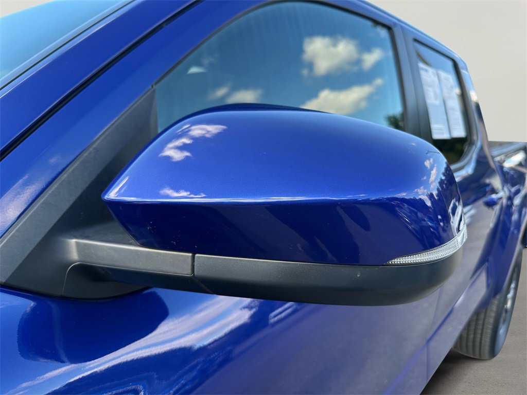 Used 2024 Toyota Tacoma TRD Sport image 11