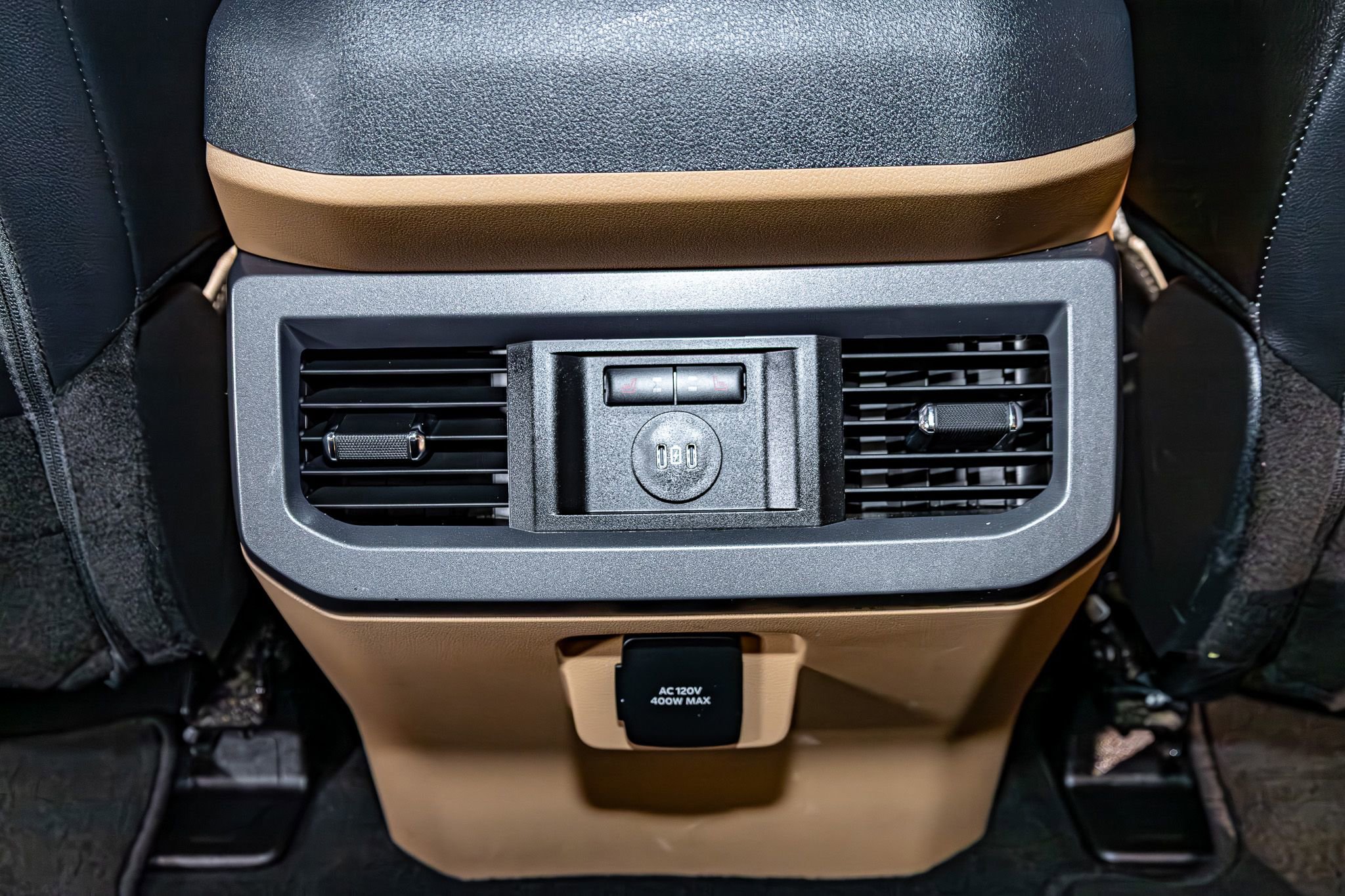 Used 2025 Ford F250 Lariat image 23