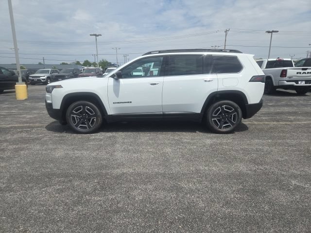 New 2026 Jeep Cherokee Laredo AWD/4WD image 4