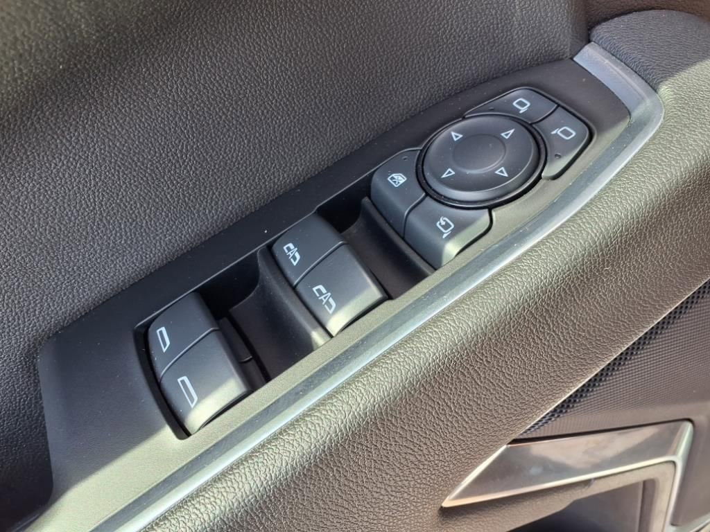 Used 2025 GMC Sierra 1500 SLT image 18