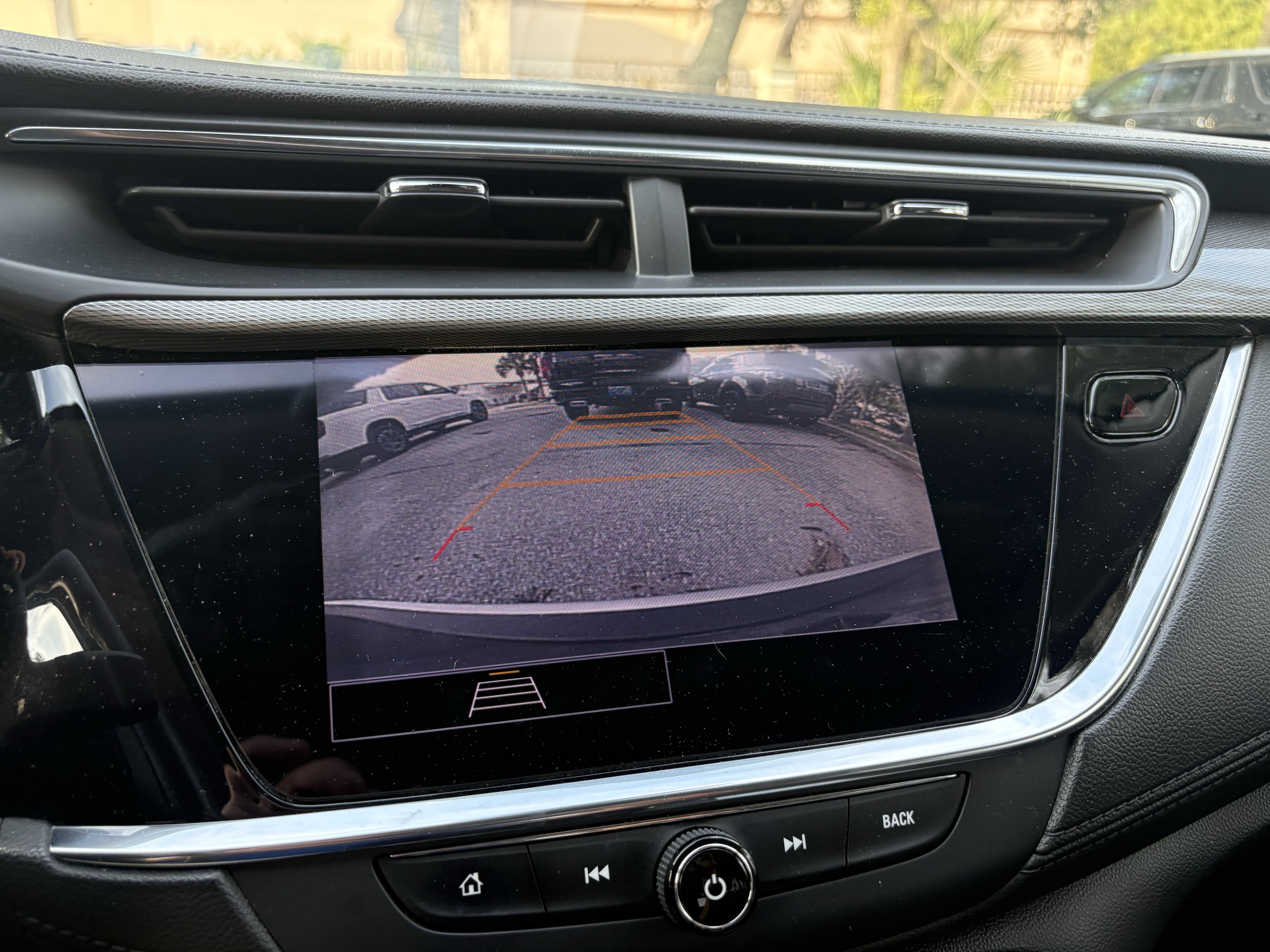 Certified 2022 Buick Encore GX Preferred w/ Cold Weather Comfort Package FWD image 23