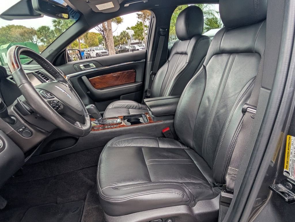 Used 2015 Lincoln MKS AWD w/ Equipment Group 201A image 11