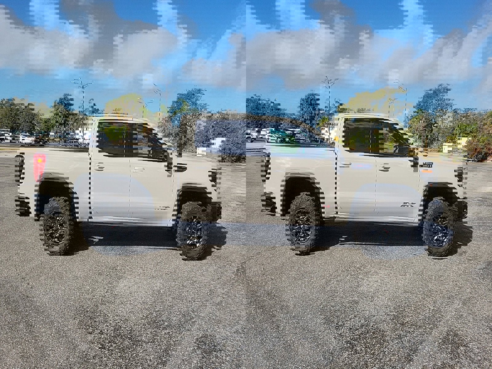 New 2026 GMC Sierra 1500 AT4X image 4