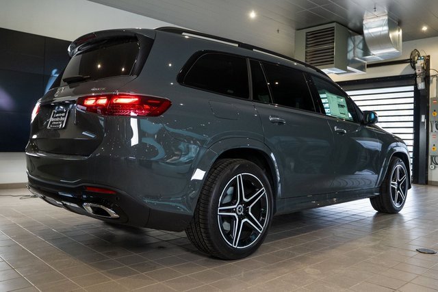 New 2026 Mercedes-Benz GLS 450 4MATIC image 6