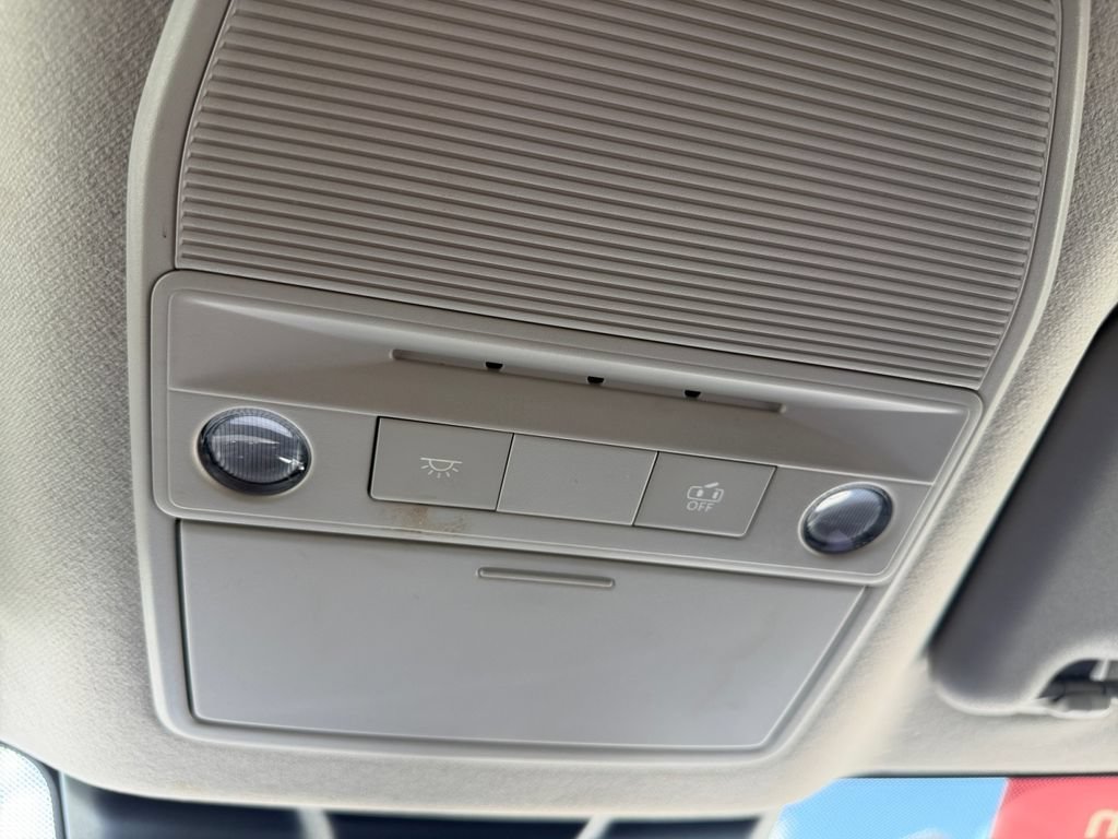Used 2026 Nissan Sentra SV w/ SV Convenience Package FWD image 23