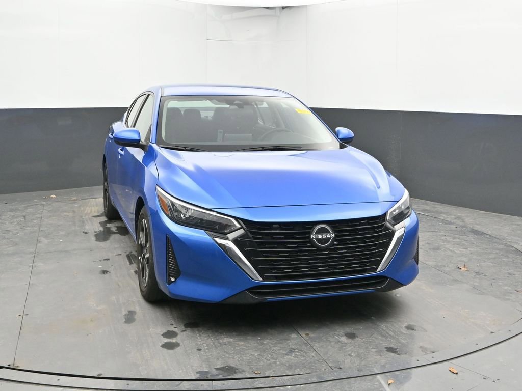 Used 2025 Nissan Sentra SV FWD image 3