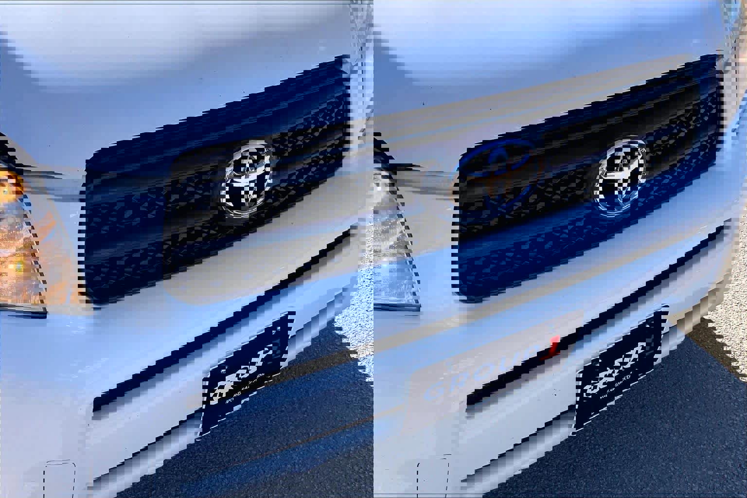 Used 2008 Toyota RAV4 2WD image 25