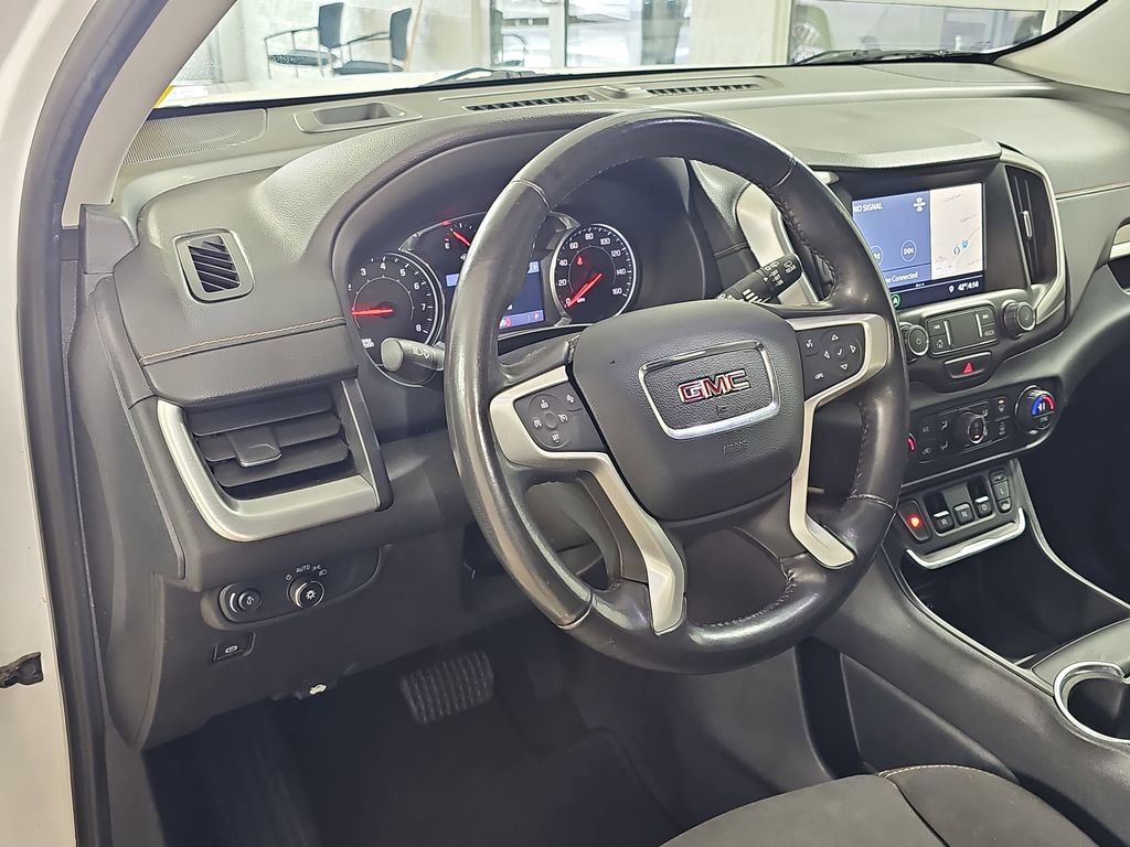 Used 2020 GMC Terrain SLE w/ Driver Convenience Package image 21