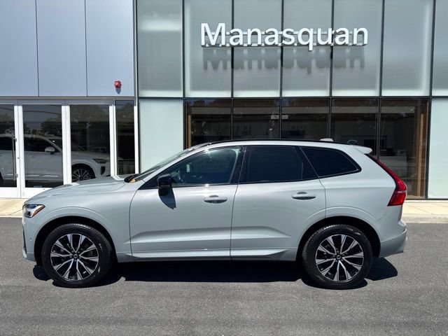 Certified 2025 Volvo XC60 B5 Plus AWD/4WD image 2